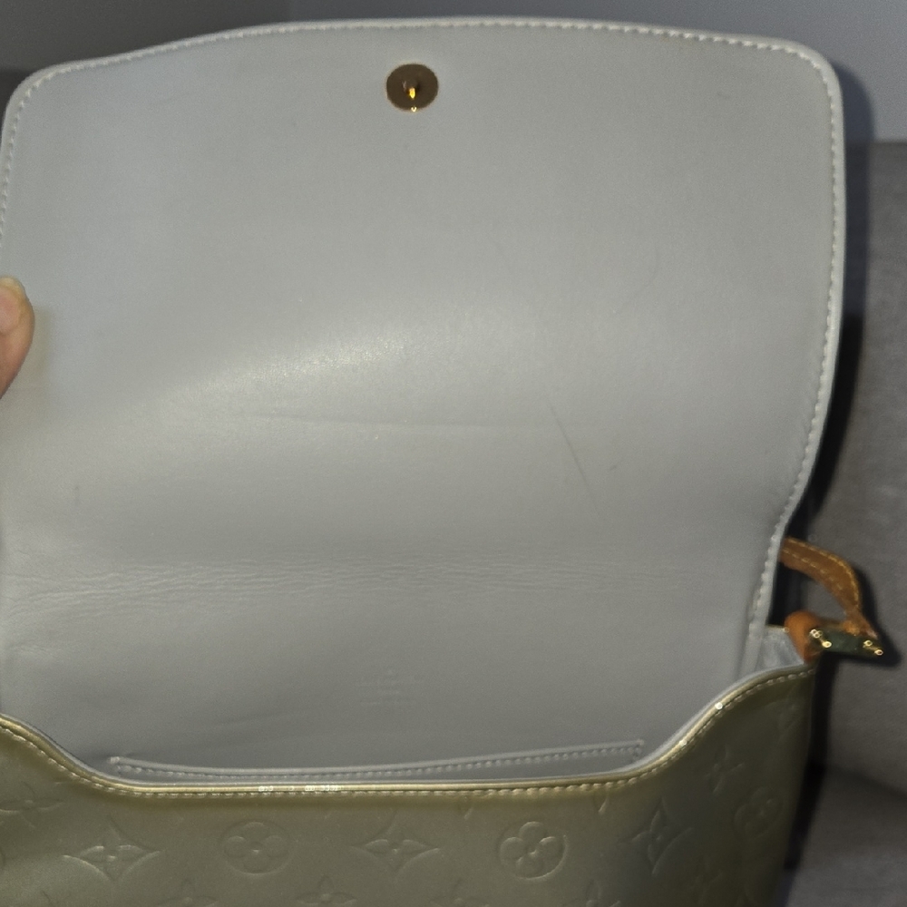 Louis Vuitton Taupe Vernis Monogram Shoulder Bag - Picture 15 of 15